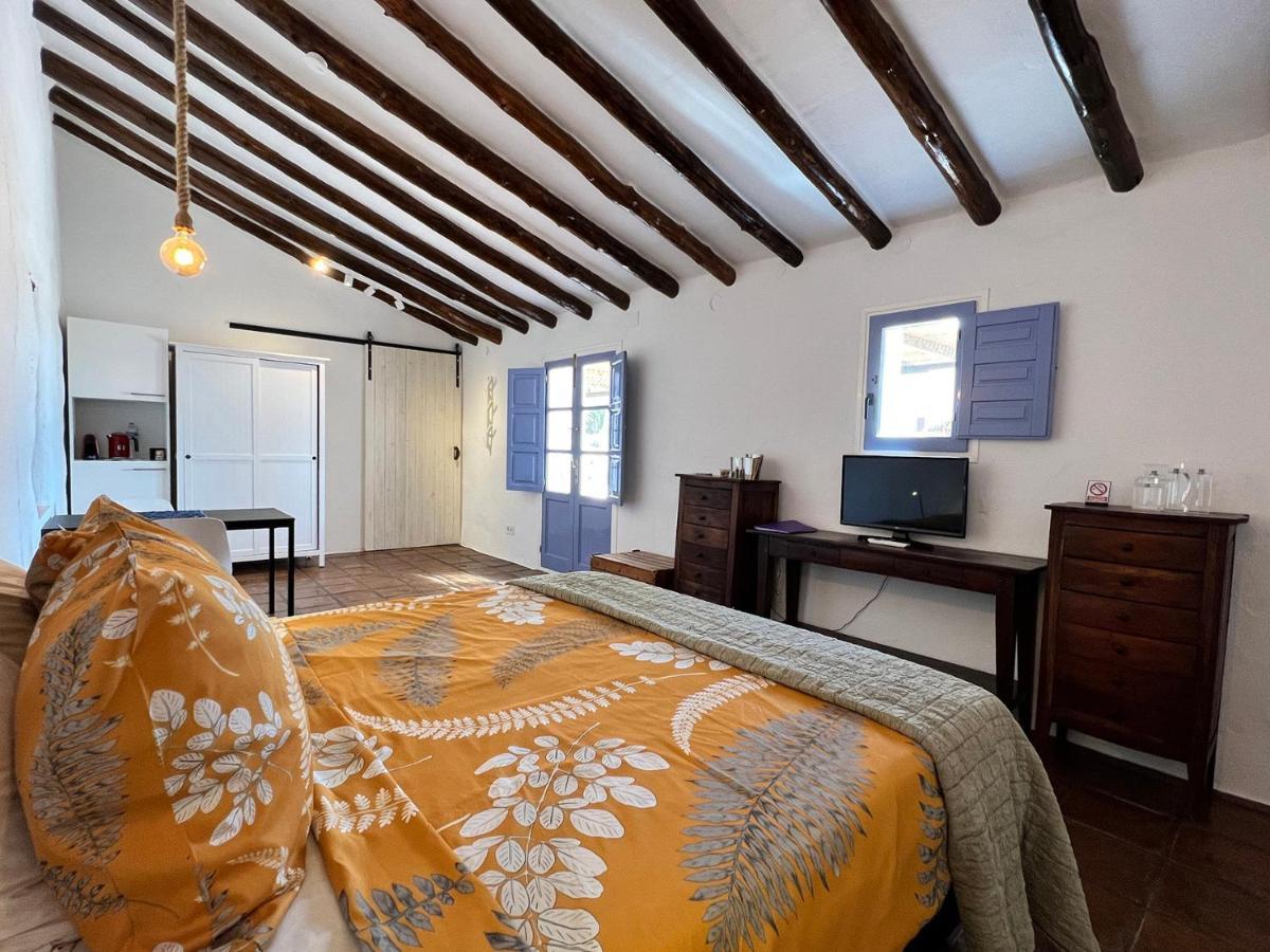 Finca Zayas Casa Rural & Guest Suites Periana Екстериор снимка