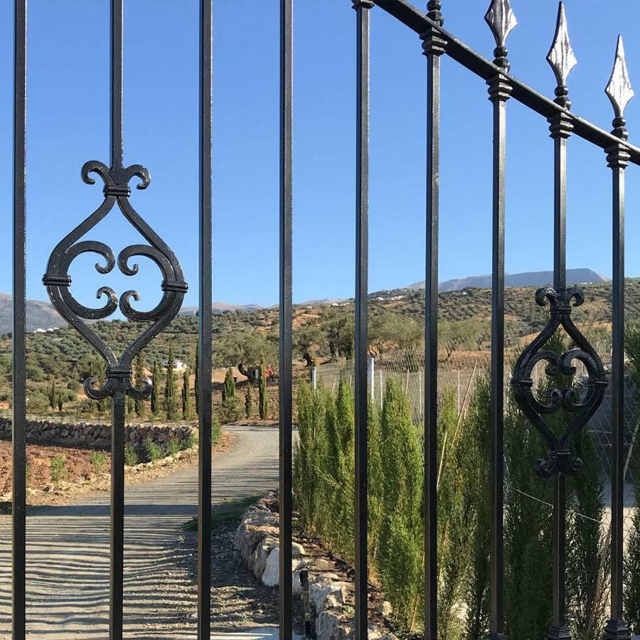 Finca Zayas Casa Rural & Guest Suites Periana Екстериор снимка